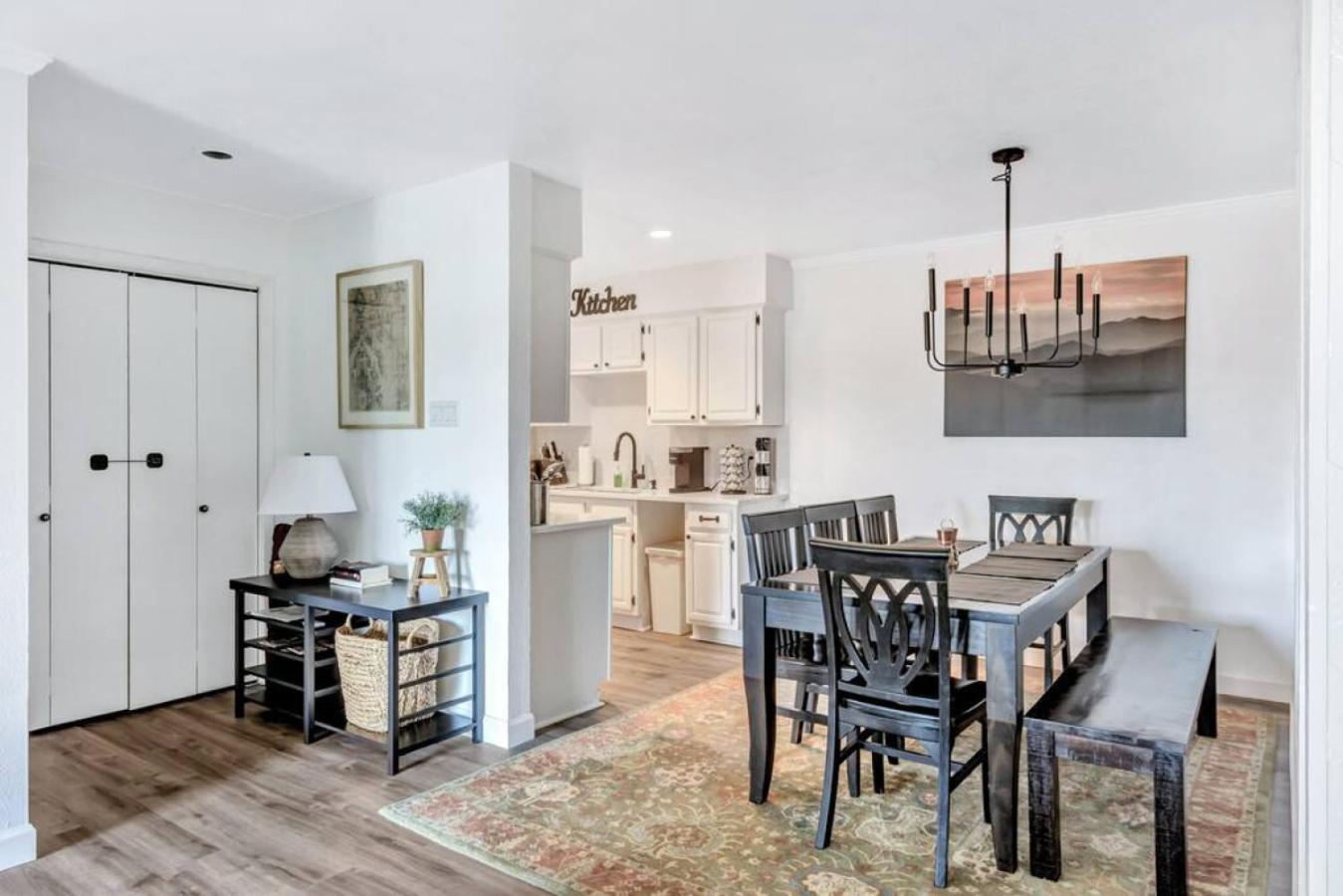 Modern Designed, Lakefront Home In Garland Luaran gambar